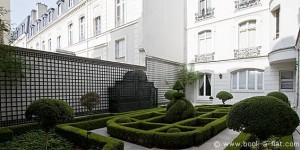 4934-apartment-invalides-paris-cour